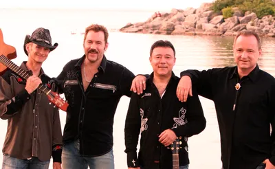 Hotel California - A Tribute to The Eagles